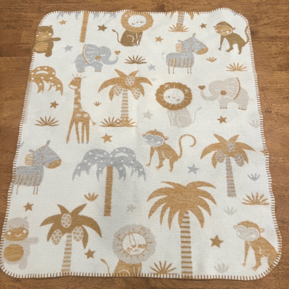 Docofil White Baby Blanket Jungle Animals Reversible Neutral Cotton Blend